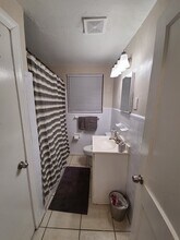 238 E 7th St, Unit 2 in Jacksonville, FL - Foto de edificio - Building Photo