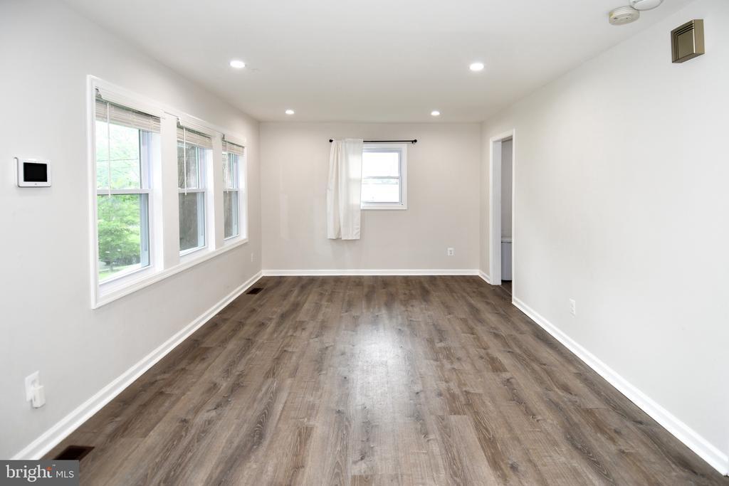 11004 Tyrone Dr in Upper Marlboro, MD - Building Photo