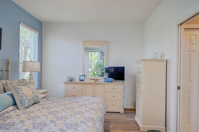 property at 8223 Parkstone Pl