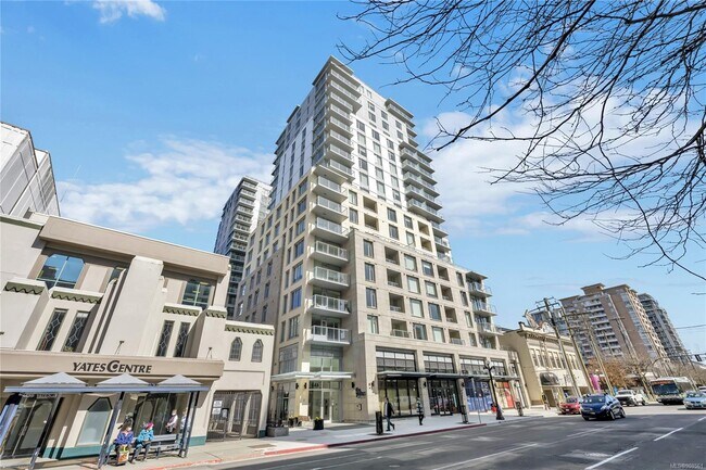 848 Yates St in Victoria, BC - Building Photo - Building Photo