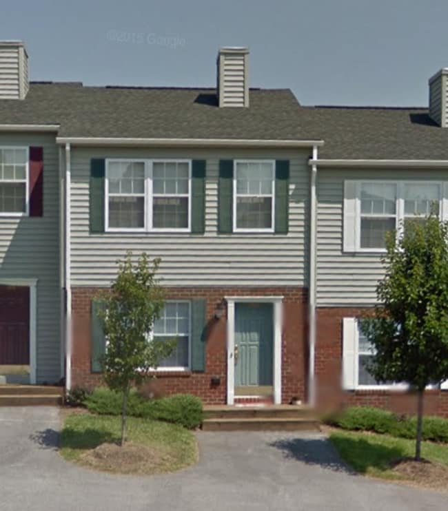 1095 Oak Tree Blvd NW in Christiansburg, VA - Building Photo - Building Photo