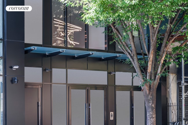 property at 1516 Park Ave