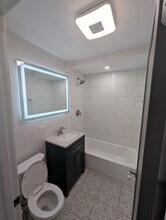 1061 E 80th St in Chicago, IL - Building Photo - Building Photo