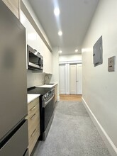 1066 Commonwealth Ave, Unit 106 in Boston, MA - Building Photo - Building Photo