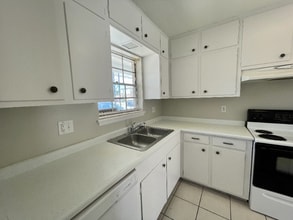 8631 Mettler Dr in El Paso, TX - Building Photo - Building Photo