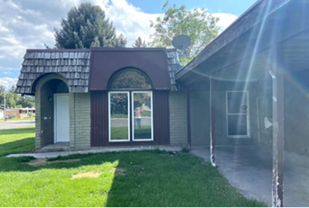 1017 W 2300 N in Provo, UT - Building Photo