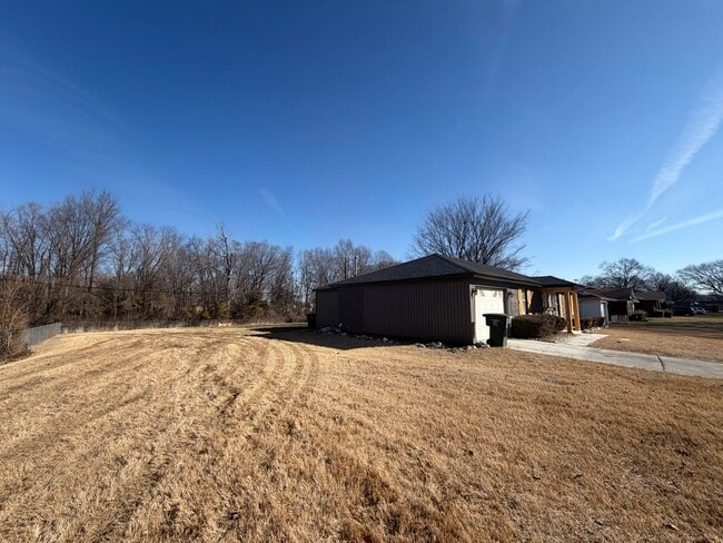 1956 Edward Ave in Memphis, TN - Building Photo - Building Photo