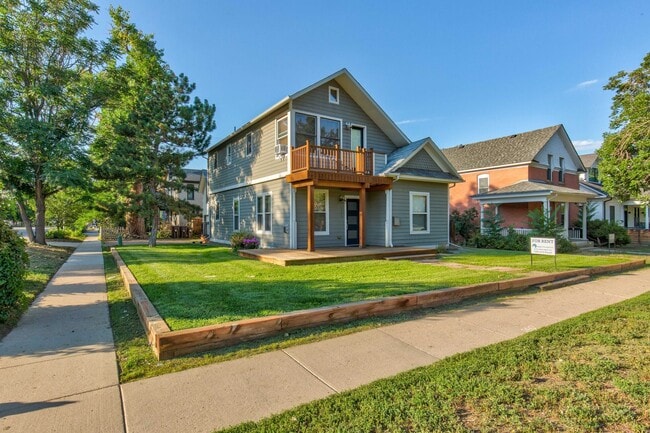 property at 2003 Walnut St