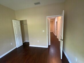3538 NW 29th Ct in Lauderdale Lakes, FL - Building Photo - Building Photo