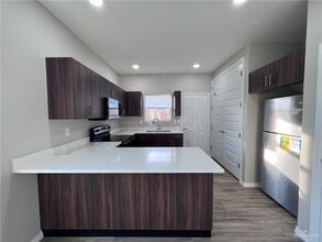 4104 Walnut Ave-Unit -2 in McAllen, TX - Building Photo - Building Photo