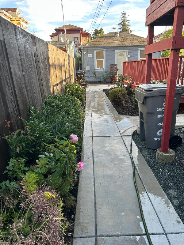 1465 9th St in Oakland, CA - Building Photo - Building Photo