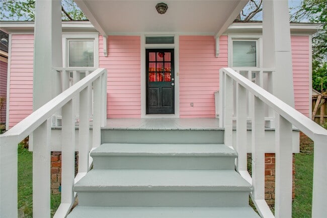 2119 Kane St in Houston, TX - Building Photo - Building Photo