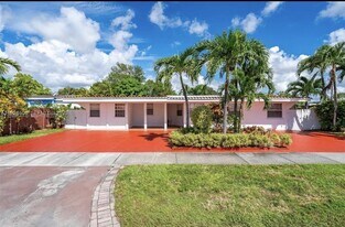 10245 SW 37th Terrace in Miami, FL - Building Photo