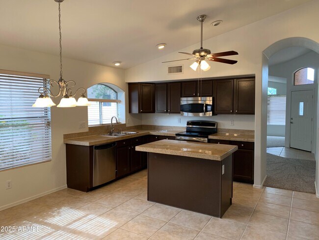 4514 E Melinda Ln in Phoenix, AZ - Building Photo - Building Photo