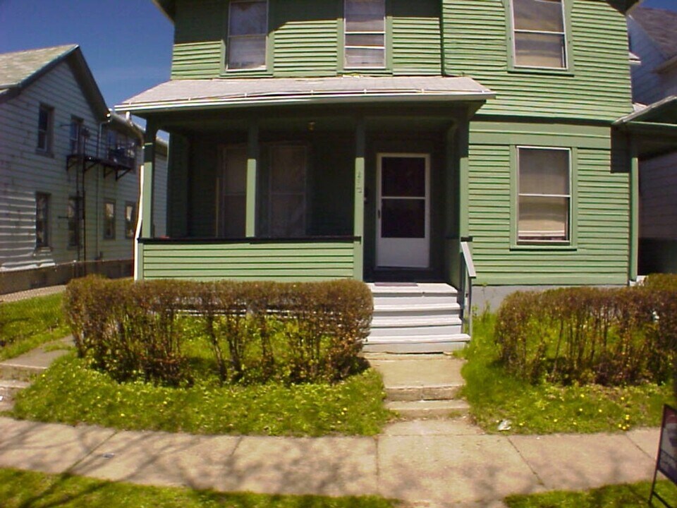 5-265 Locust St in Rochester, NY - Building Photo