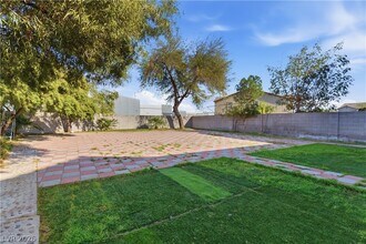 5362 Walcott Dr in Las Vegas, NV - Building Photo - Building Photo