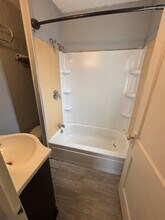 127 W Jackson St in Lansing, MI - Foto de edificio - Building Photo