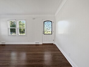 8311 W 35th St in Minneapolis, MN - Building Photo - Building Photo