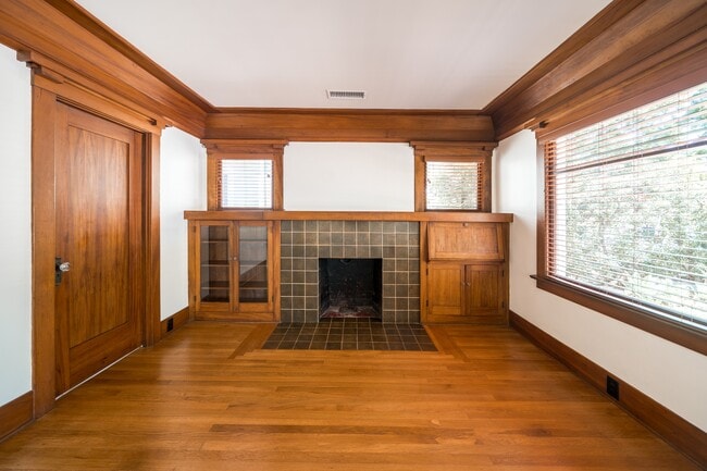 3924 Alameda Pl in San Diego, CA - Building Photo - Building Photo