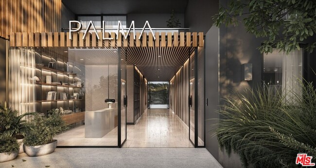 350 N Palm Dr in Beverly Hills, CA - Building Photo - Building Photo