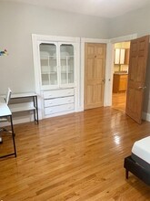 46 Aspinwall Ave, Unit 2F in Brookline, MA - Building Photo - Building Photo