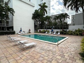 1666 West Ave in Miami Beach, FL - Building Photo - Building Photo