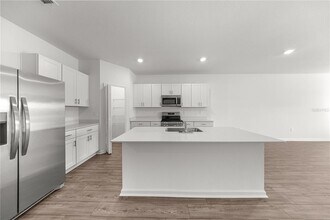 4883 SW 81st Lp in Liberty Triangle, FL - Building Photo - Building Photo