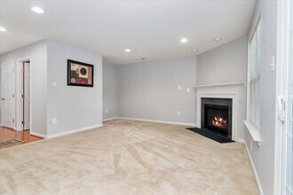 1727 Jennifer Meadows Ct in Severn, MD - Building Photo - Building Photo