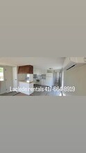 214 N Pine St in Conway, MO - Building Photo - Building Photo