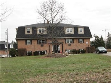 2520 Flintridge Dr in Austintown, OH - Building Photo