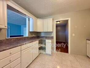 1521 Paisley Ave in Fayetteville, NC - Building Photo - Building Photo