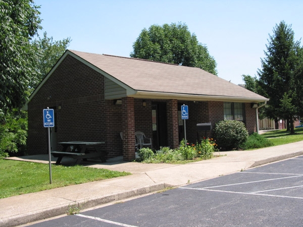 Parkside East Apartment in Danville, KY - Building Photo