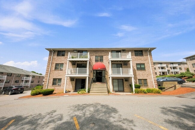property at 20 Kenmar Dr