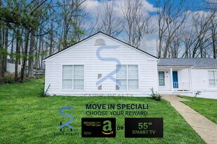 5426 Glen Haven Dr in Atlanta, GA - Building Photo