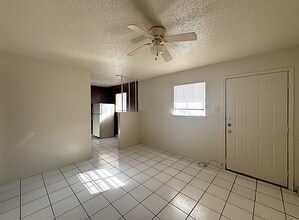 602 Sunset Ln, Unit B in Copperas Cove, TX - Building Photo - Building Photo