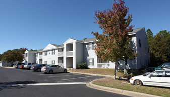 Summer Trace at Gulf Shores Apartments