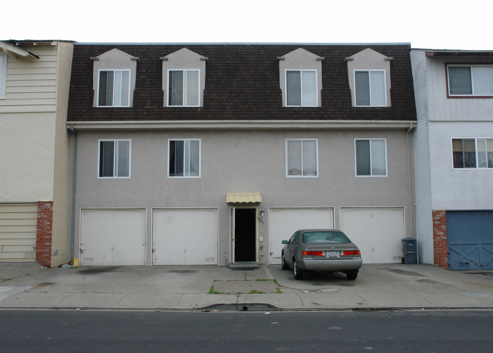 336 Susie Way in South San Francisco, CA - Building Photo