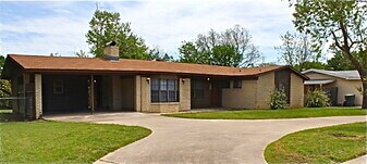 1218 Bonnie Dr in Killeen, TX - Building Photo
