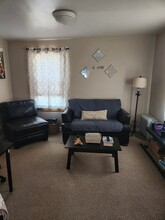 272 Castle Ter, Unit 2 in Lyndhurst, NJ - Building Photo - Building Photo