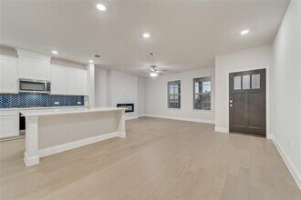 7853 Sunset Blvd in Rowlett, TX - Building Photo - Building Photo