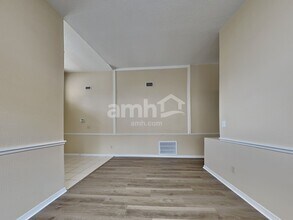 1722 Wakefield Dr in Brandon, FL - Building Photo - Building Photo