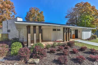 2207 North in Greenville, SC - Foto de edificio - Building Photo