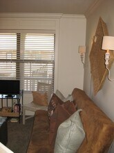 711 W Douglas St in Fayetteville, AR - Building Photo - Building Photo