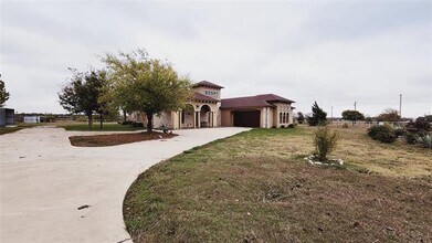 511 E Cook St in Josephine, TX - Building Photo - Building Photo