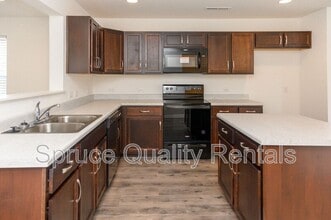 1541 Mariners Ct in Winston-Salem, NC - Building Photo - Building Photo
