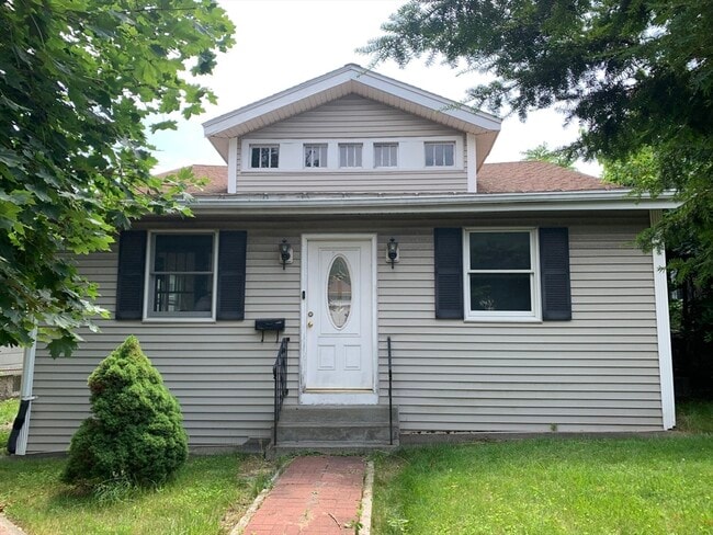 property at 314 Plantation St