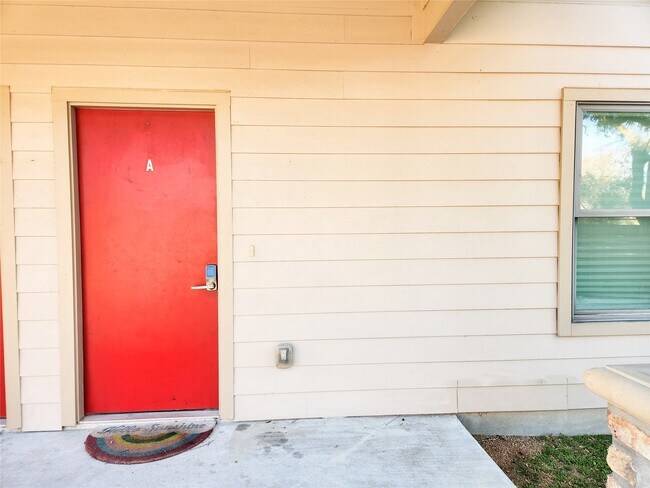 5910 Shelburne St in Humble, TX - Building Photo - Building Photo