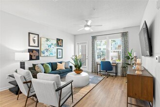 1101 S Tamiami Trl, Unit B2 in Venice, FL - Building Photo - Building Photo