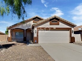 8208 W Apache St in Phoenix, AZ - Building Photo