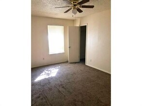 104 Ramada Ave in Joshua, TX - Building Photo - Building Photo